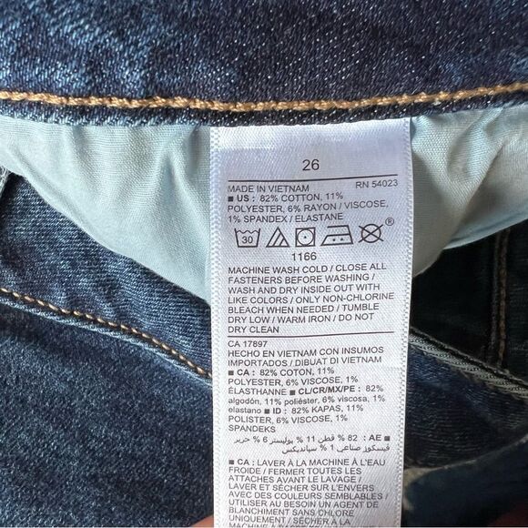 Old Navy Mid-Rise Rockstar Super-Skinny Cut-Off Ankle Jeans NEW Plus Size 26 - Picture 7 of 8